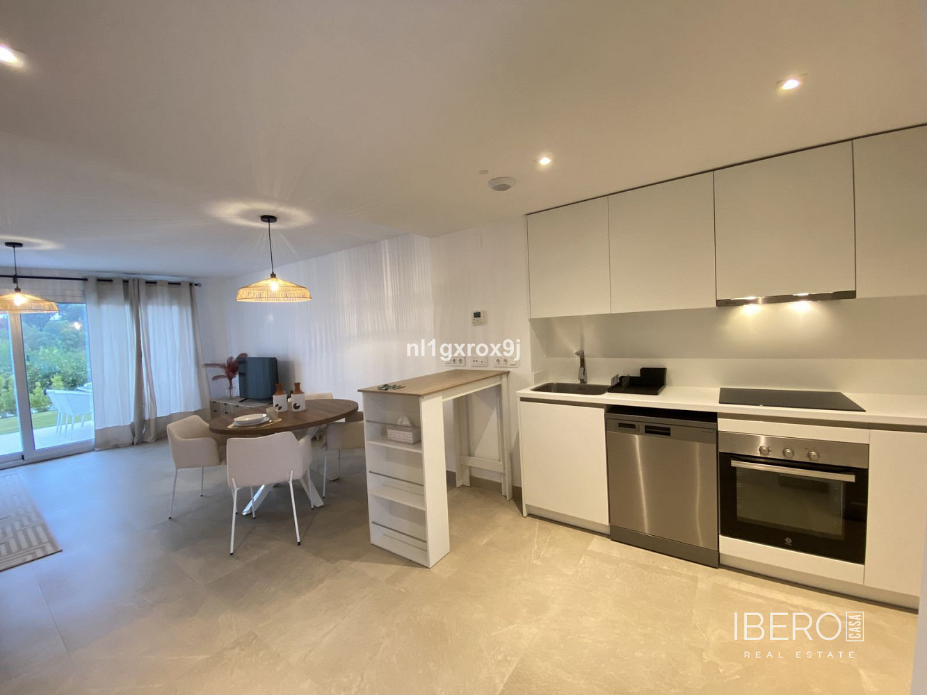 Casa 4+kk – Estepona, Barriada Islas Canarias - Vista 3