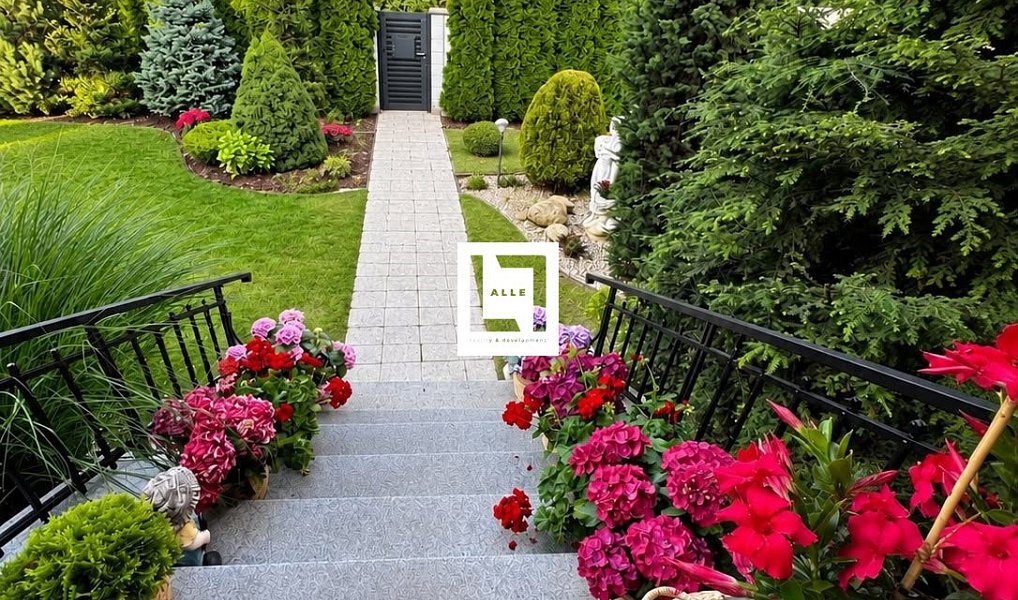 Prodej domu 326 m² s pozemkem 1 100 m², Olomouc – náhled fotky 21