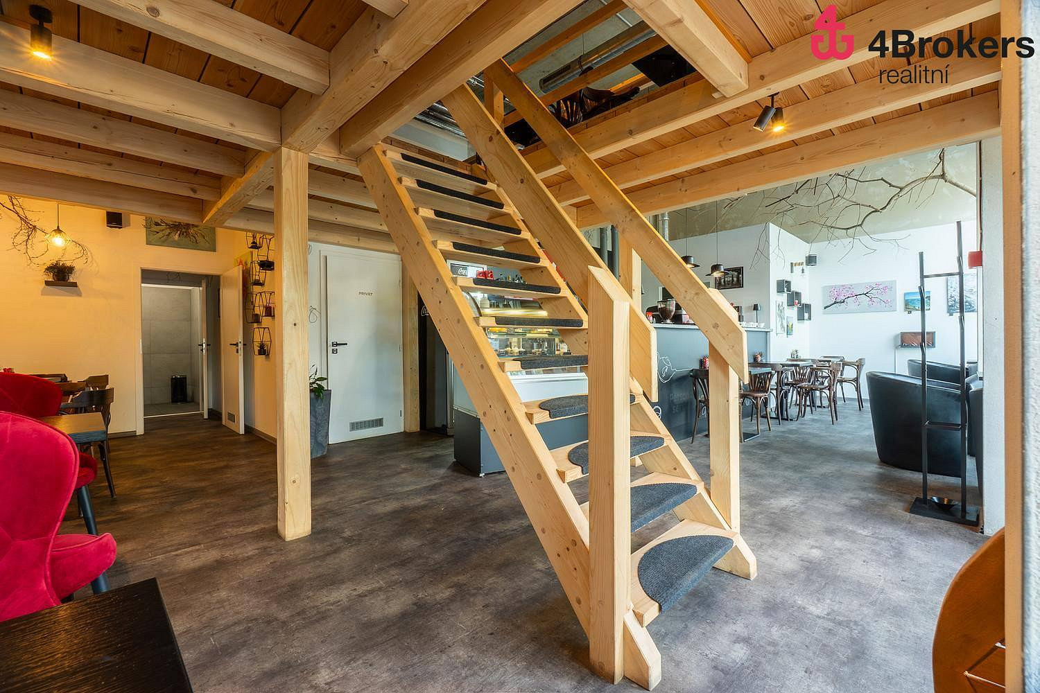 Prodej restaurace 100 m² – fotografie 3