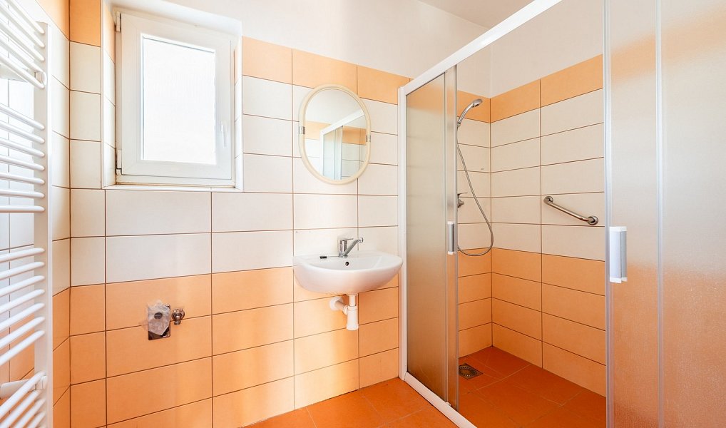Prodej domu 166 m² s pozemkem 960 m², Slatiňany – náhled fotky 24