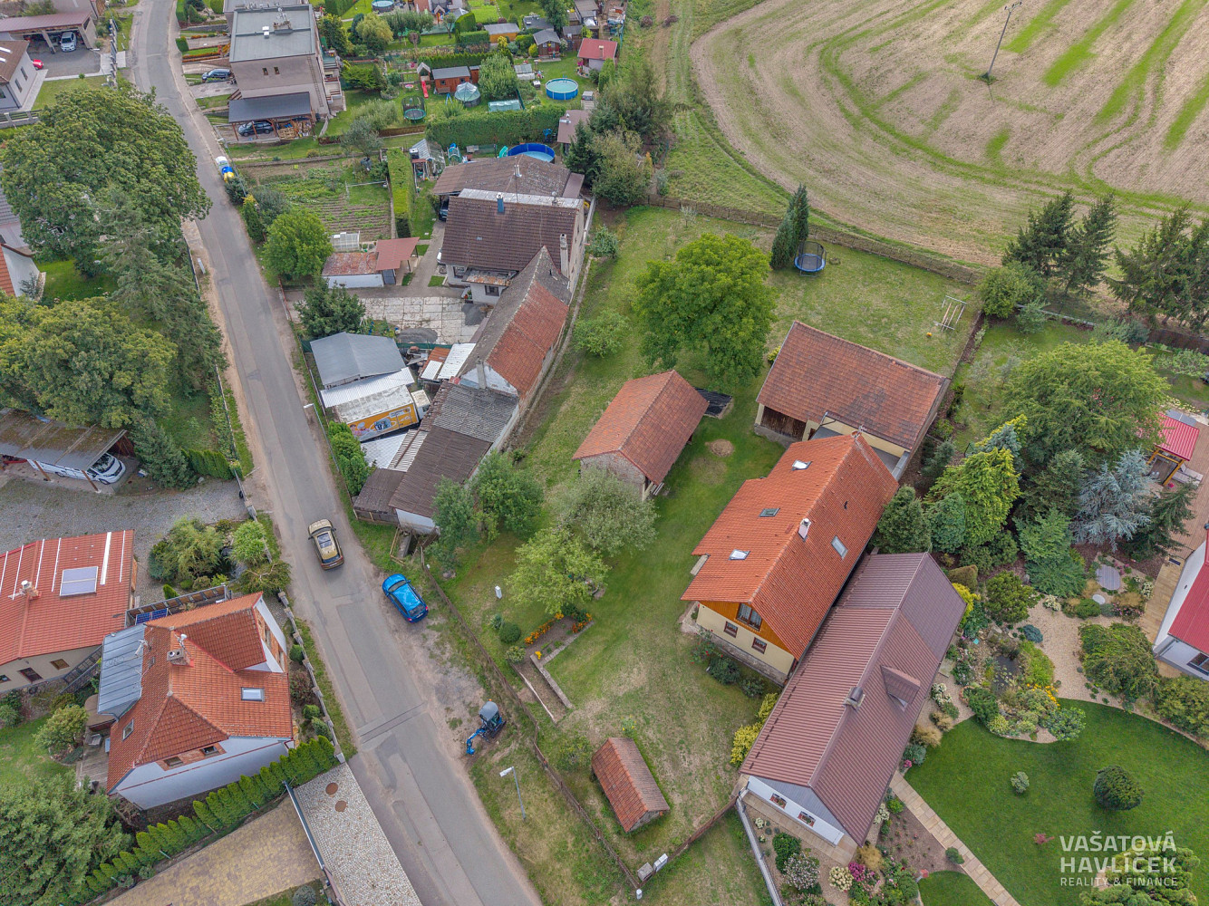 Prodej stavebního pozemku 1 108 m² – fotografie 4