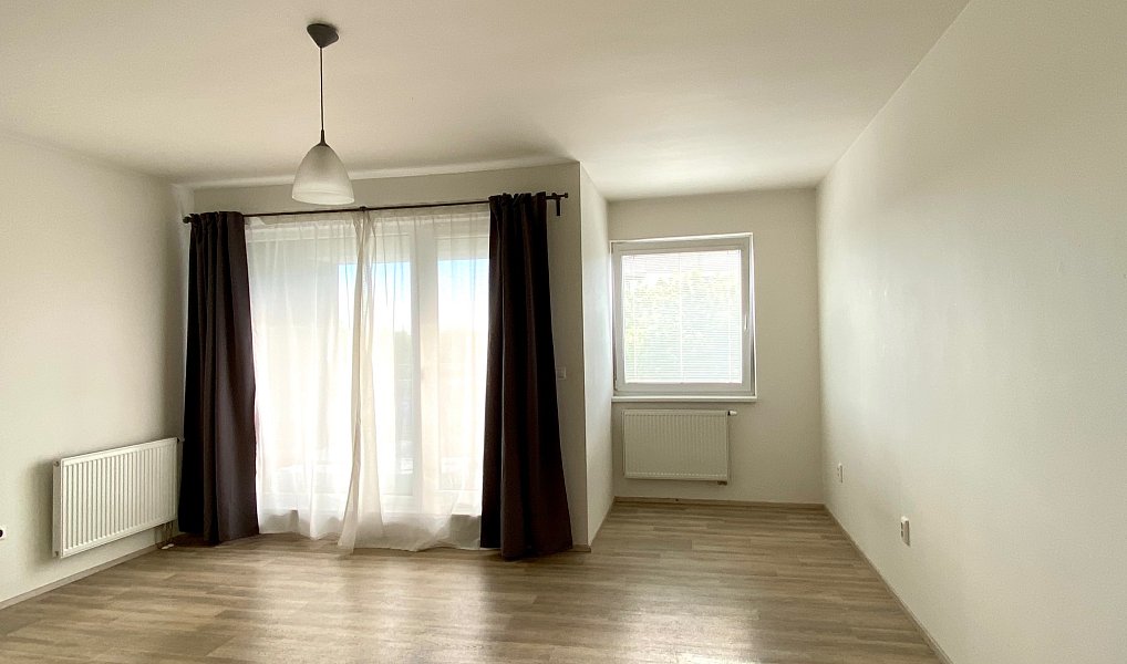 Pronájem bytu 1+kk 36 m², Olomouc – náhled fotky 3