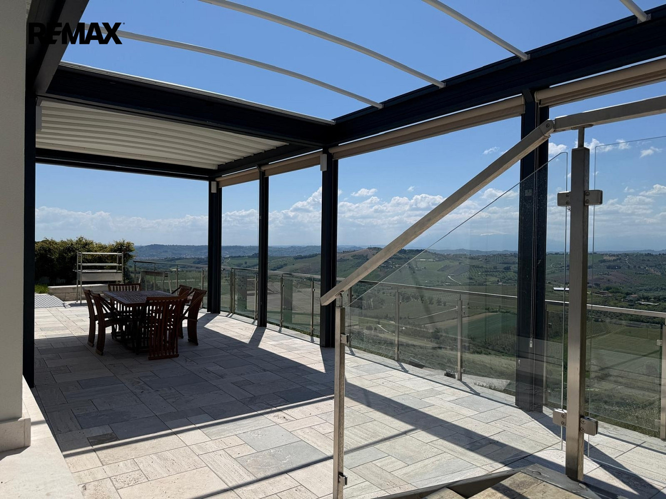 Prodej domu 183 m² s pozemkem 2 200 m² — photo 3