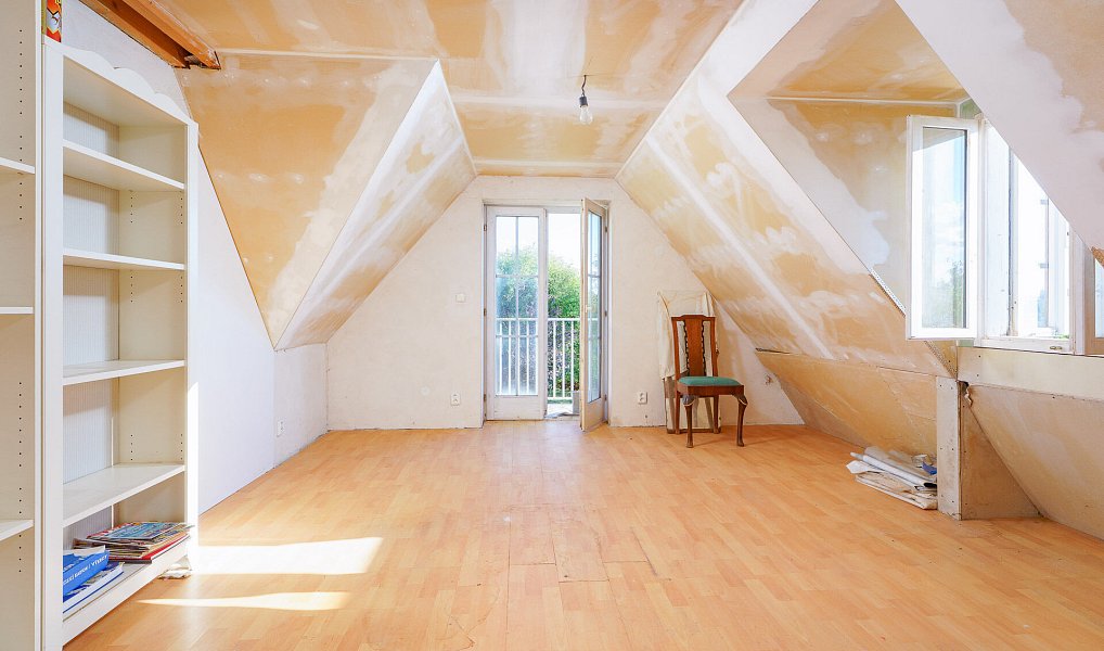 Prodej domu 153 m² s pozemkem 1 447 m², Statenice – náhled fotky 14