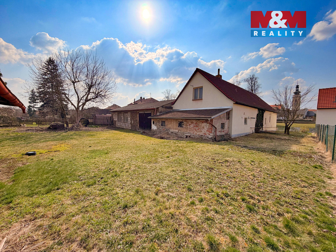 Prodej domu 246 m² s pozemkem 1 110 m² — photo 2