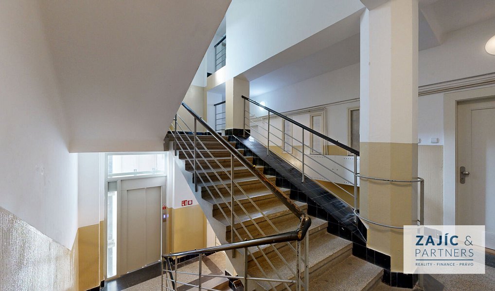 Pronájem bytu 1+1 53 m², Praha – náhled fotky 8