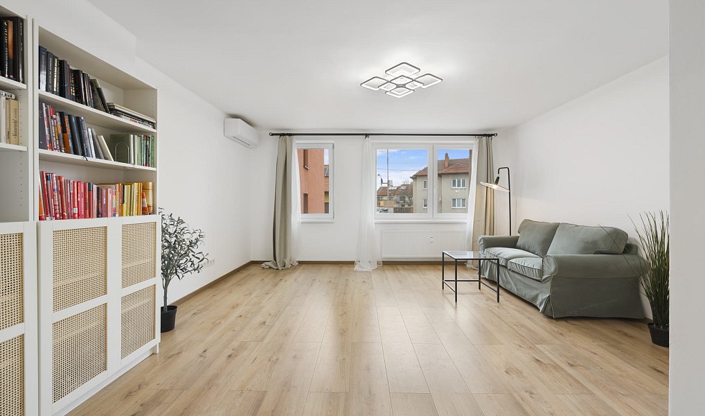 Prodej bytu 3+kk 142 m², Telnice – náhled fotky 3