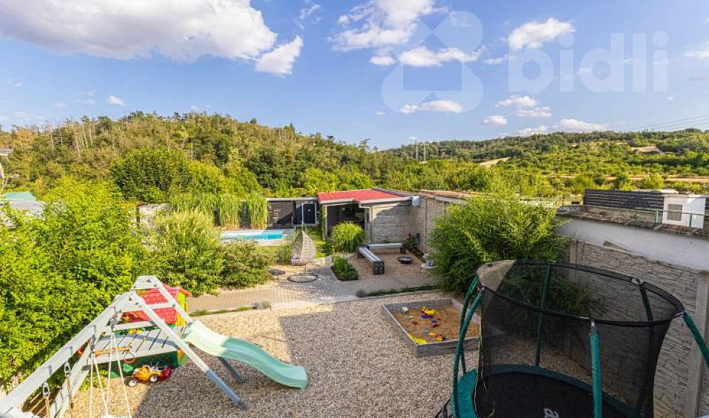 Prodej domu 299 m² s pozemkem 660 m², Ostopovice – náhled fotky 4