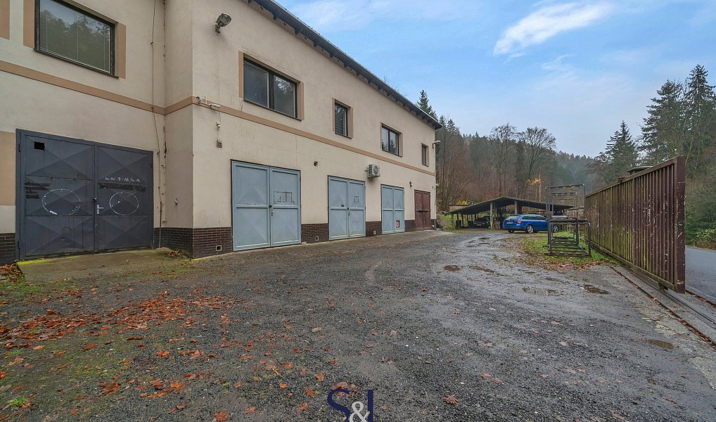 Prodej komerčního objektu (jiného typu) 2 098 m², Železný Brod – náhled fotky 37