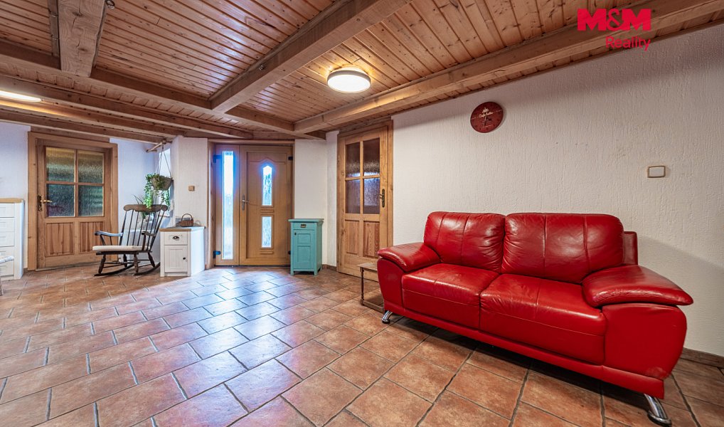 Prodej domu 384 m² s pozemkem 2 948 m², Blatno – náhled fotky 16
