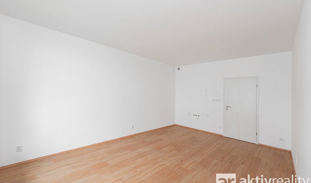 Prodej bytu 1+kk 35 m², Plzeň – náhled fotky 5