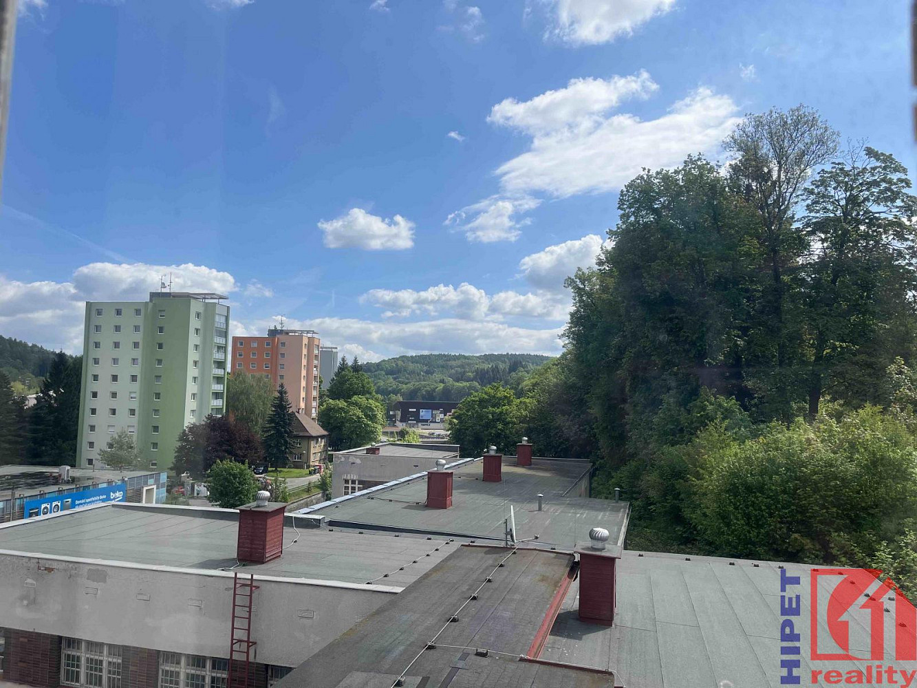 Pronájem kanceláře 16 m² – fotografie 4