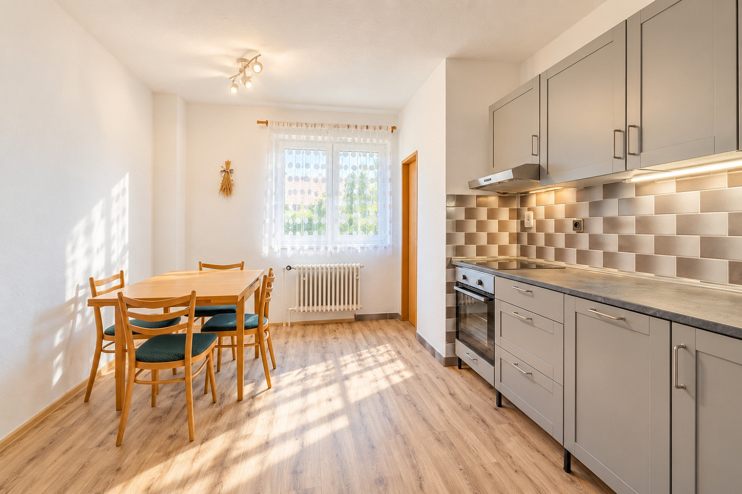 Prodej domu 300 m² – fotografie 5