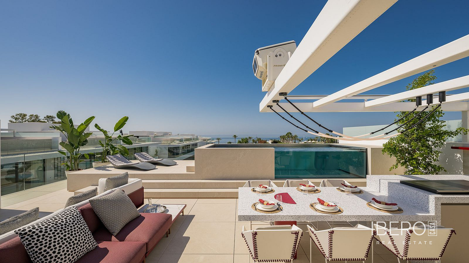 Prodej domu 693 m² s pozemkem 335 m²