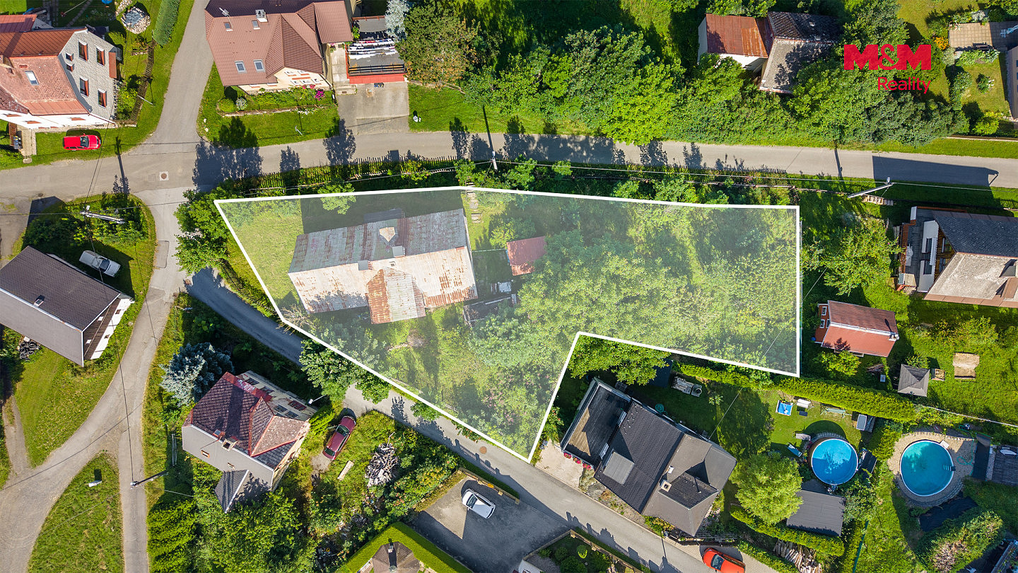 Prodej domu 180 m² s pozemkem 1 174 m² – fotografie 2