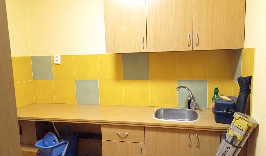 Prodej výrobních prostor 4 954 m², Mikulov – náhled fotky 19