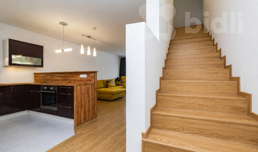 Prodej domu 141 m² s pozemkem 274 m², Zlonín – náhled fotky 5