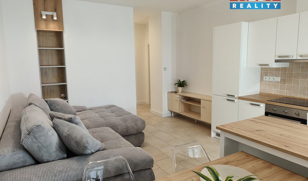 Prodej bytu 3+kk 77 m², Janovice nad Úhlavou – náhled fotky 2