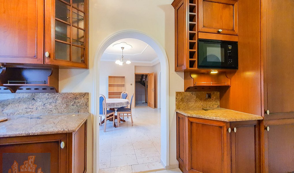 Pronájem domu 570 m² s pozemkem 483 m², Praha – náhled fotky 9