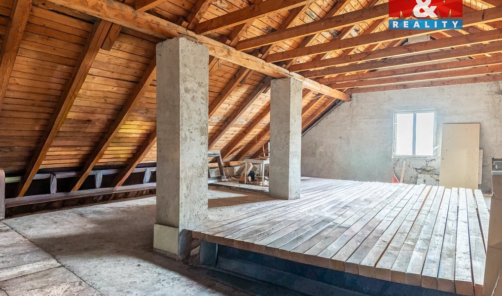 Prodej restaurace 160 m², Zbytiny – náhled fotky 8