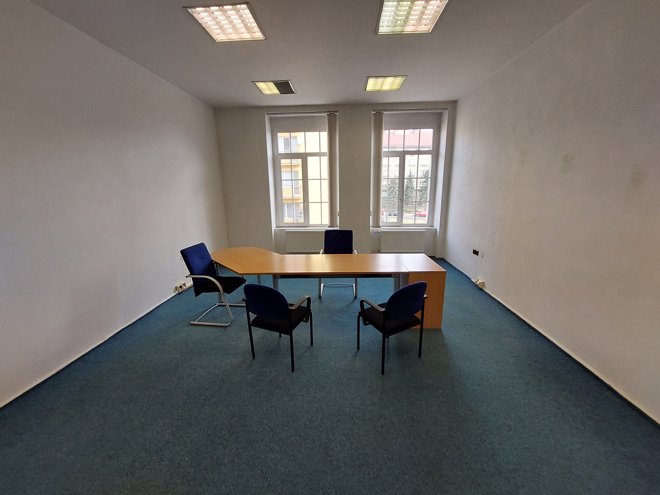 Pronájem kanceláří 25 m² Chomutov