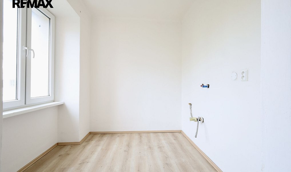 Prodej bytu 3+1 64 m², Praha – náhled fotky 7