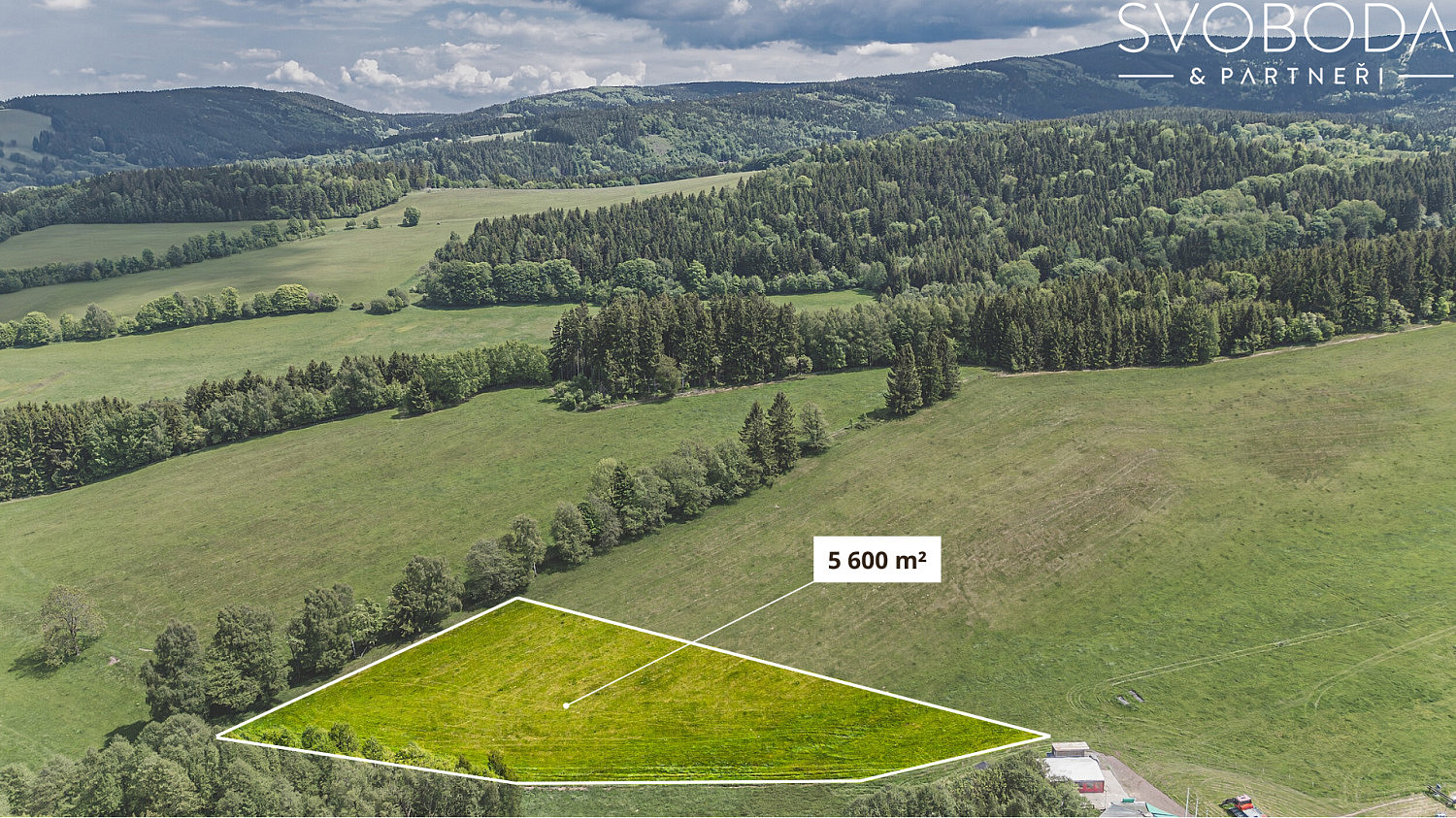 Prodej stavebního pozemku 5 600 m²