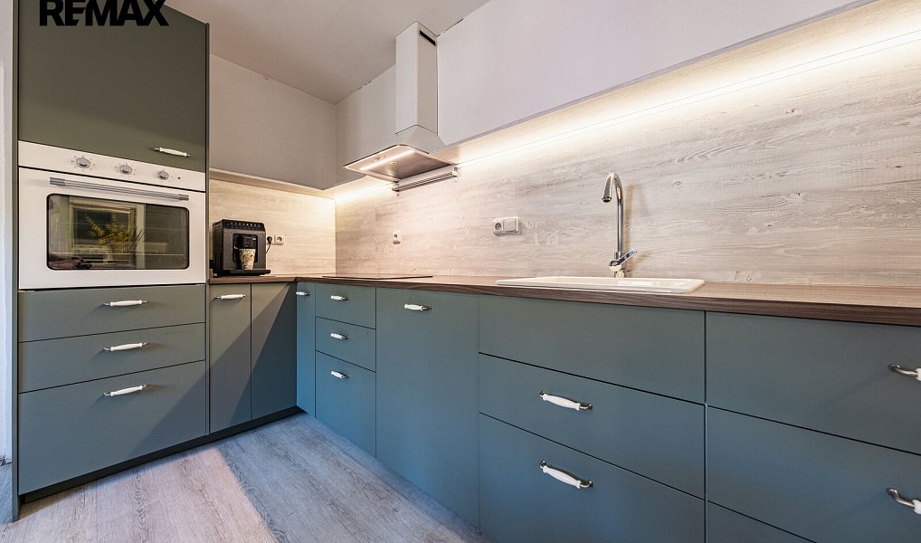 Prodej domu 260 m² s pozemkem 180 m², Krupka – náhled fotky 8