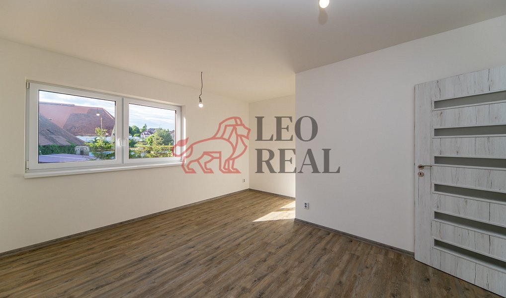 Prodej domu 150 m² s pozemkem 398 m², Hostivice – náhled fotky 10