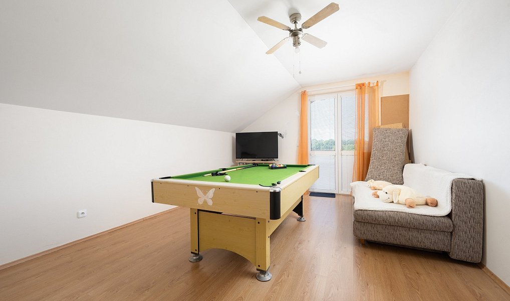 Prodej domu 148 m² s pozemkem 800 m², Záříčí – náhled fotky 20