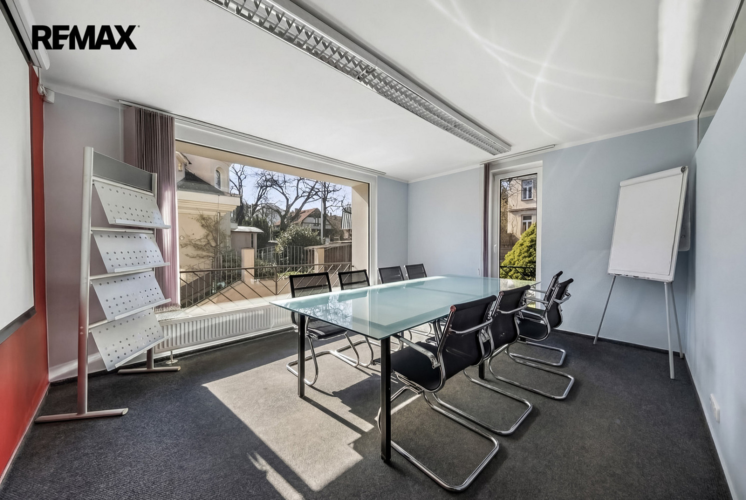 Prodej domu 398 m² s pozemkem 665 m² — photo 2