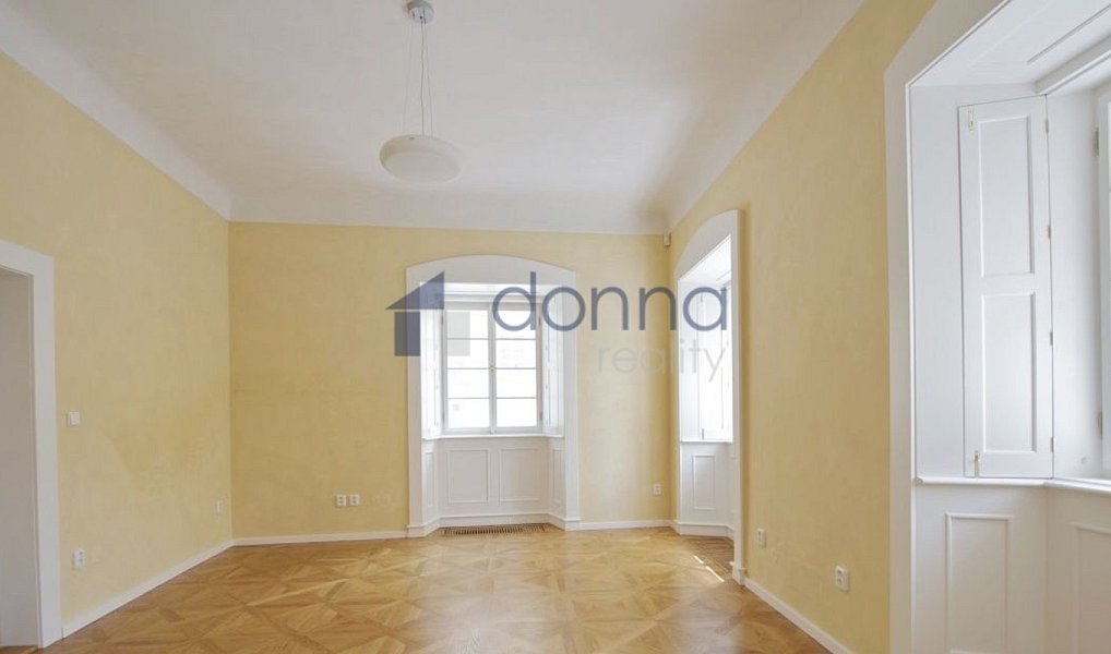 Pronájem bytu 2+1, 54 m², Malá Strana - Praha 1, Praha