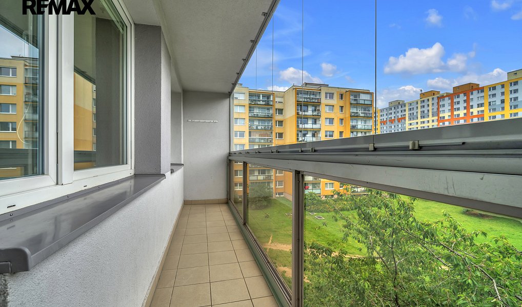 Prodej bytu 3+1 74 m², Praha – náhled fotky 29