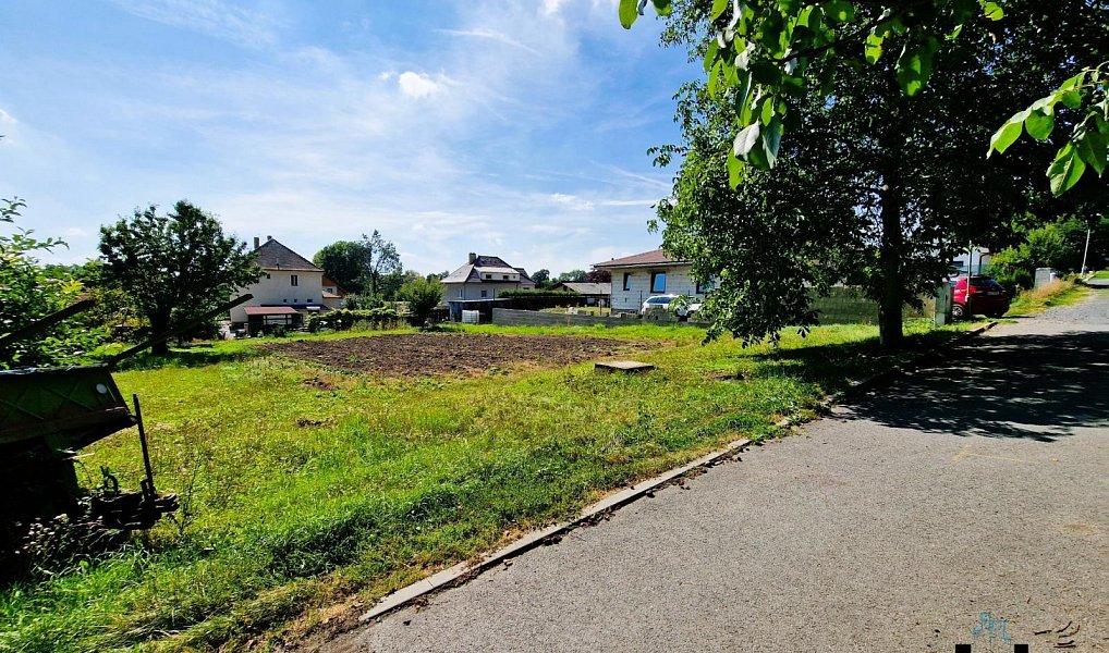 Prodej stavebního pozemku 859 m², Třebívlice – náhled fotky 2