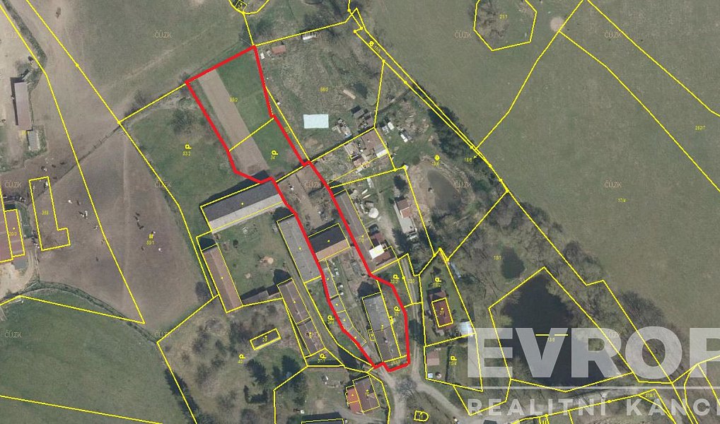 Prodej domu 109 m² s pozemkem 4 156 m², Líšťany – náhled fotky 2
