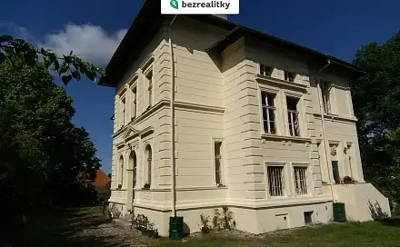 Prodej domu 500 m² s pozemkem 2 165 m², Rumburská, Liběchov, okres Mělník