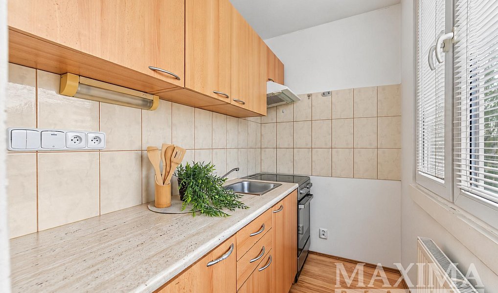 Prodej bytu 1+kk 30 m², Kladno – náhled fotky 2