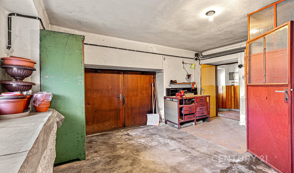 Prodej domu 285 m² s pozemkem 136 m², Sušice – náhled fotky 23