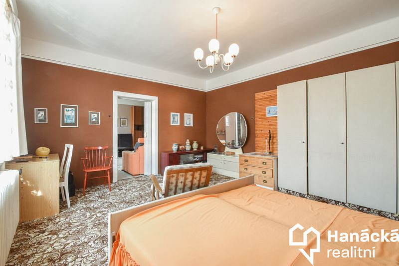 Prodej domu 400 m² s pozemkem 461 m² – fotografie 4