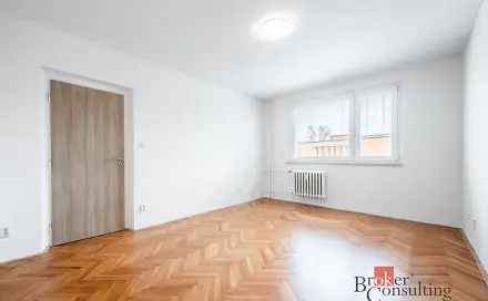 Pronájem bytu 2+1 56 m², Kosmonautů, Ostrava - Zábřeh