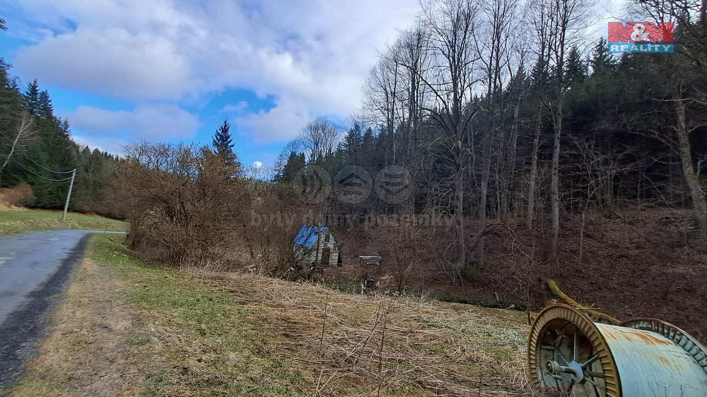 Prodej stavebního pozemku 852 m² — photo 3