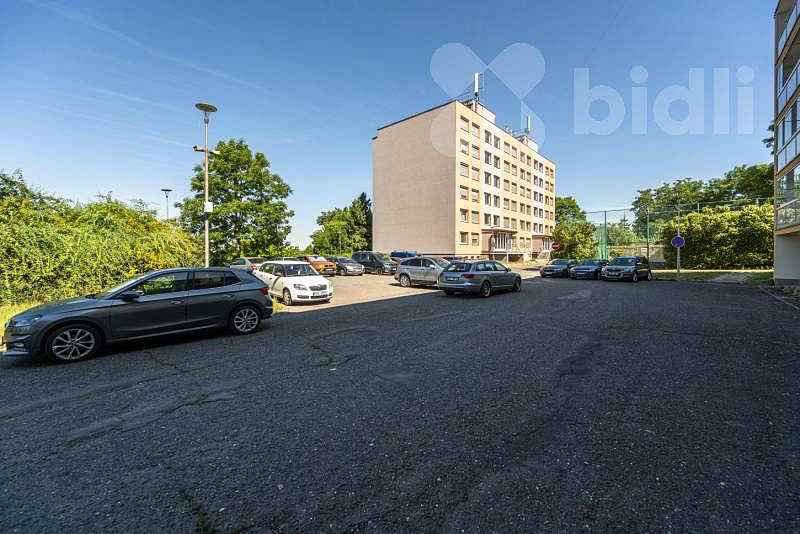 Pronájem bytu 2+kk 43 m² — photo 2