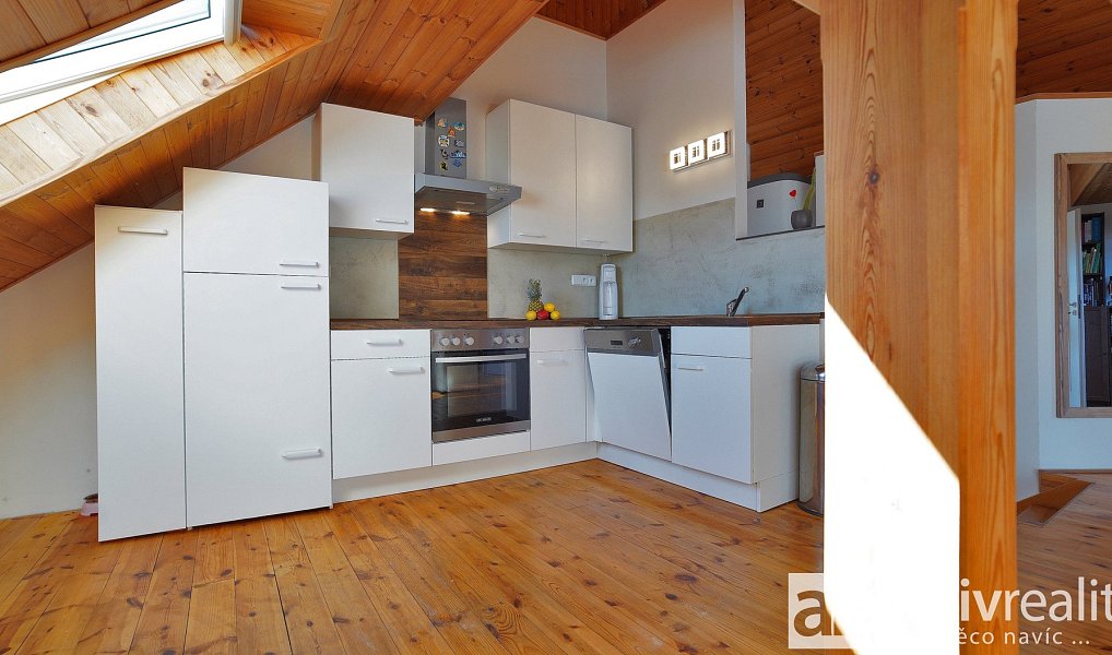 Pronájem bytu 2+kk, 69 m², Praha-západ, Chrášťany