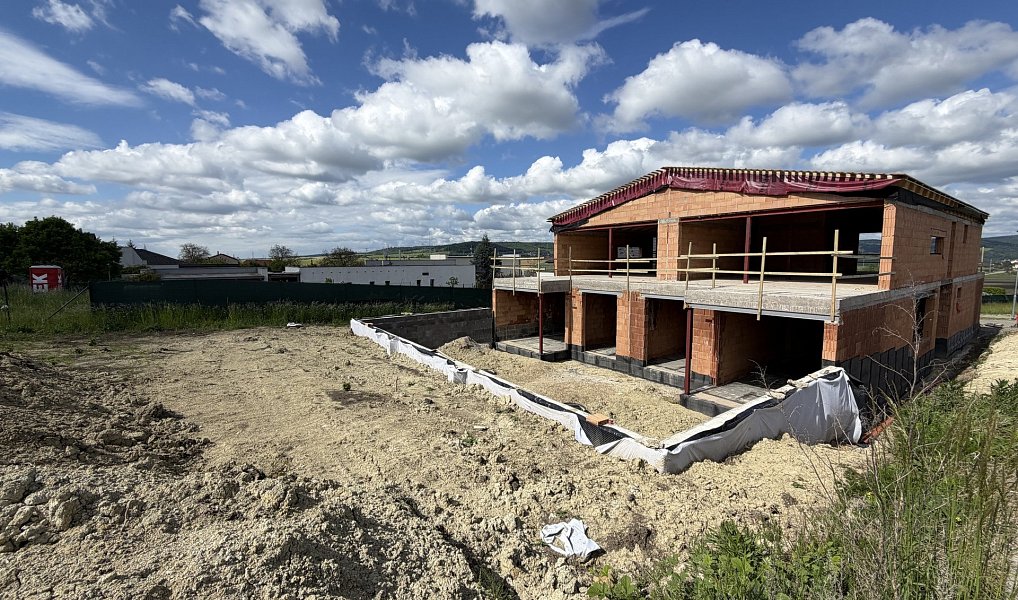 Prodej bytu 2+kk 49 m², Čebín – náhled fotky 8