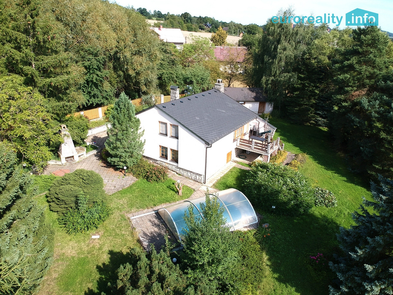 Prodej domu 160 m² s pozemkem 2 696 m²