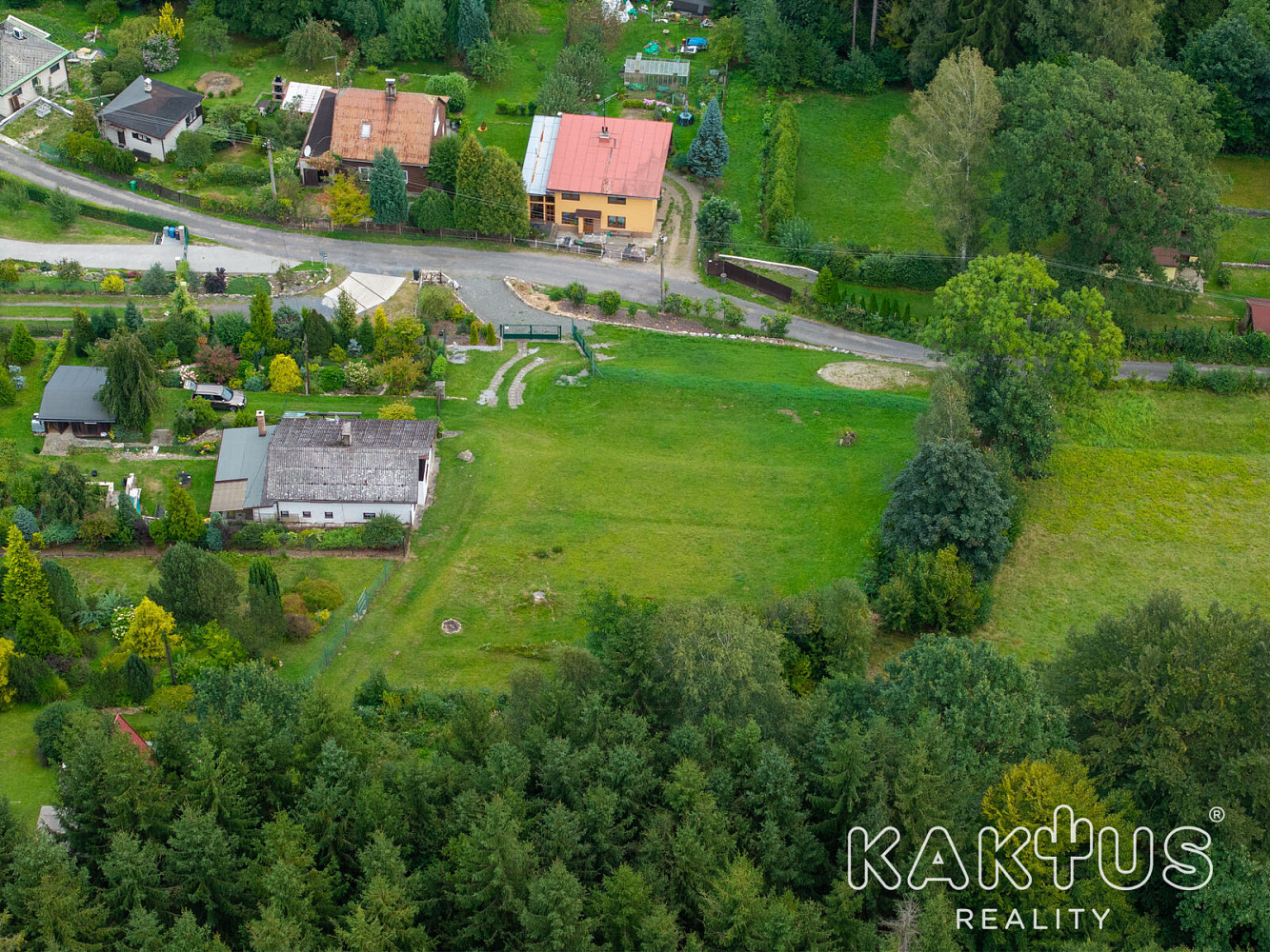 Prodej stavebního pozemku 1 367 m²