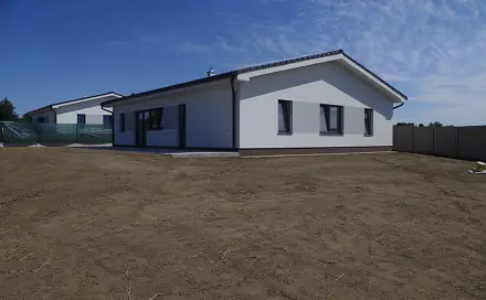 Prodej domu 123 m² s pozemkem 824 m², Plaňany, okres Kolín