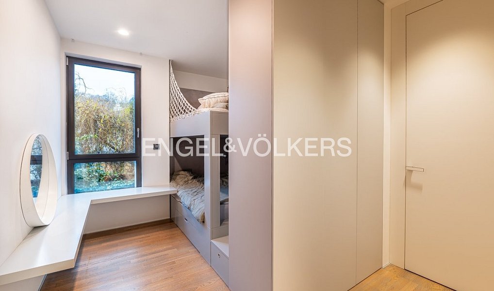 Pronájem bytu 4+kk 118 m², Praha – náhled fotky 10