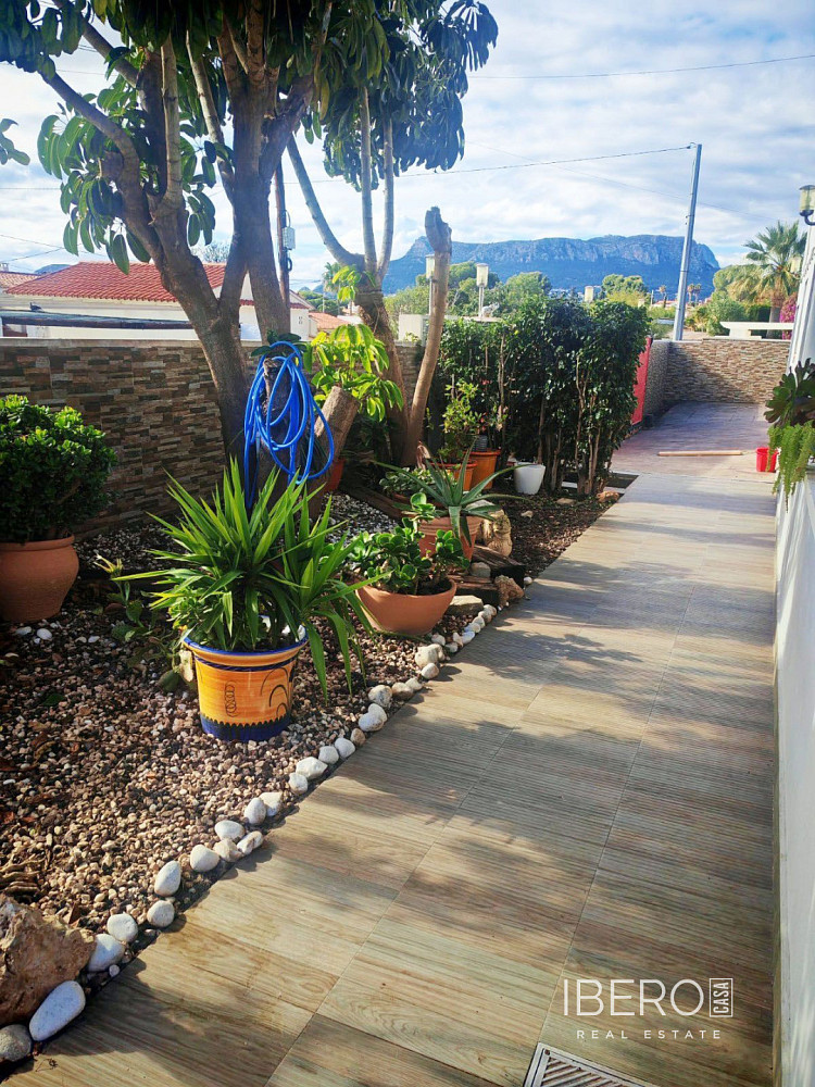 Prodej domu 220 m² s pozemkem 220 m² — photo 2