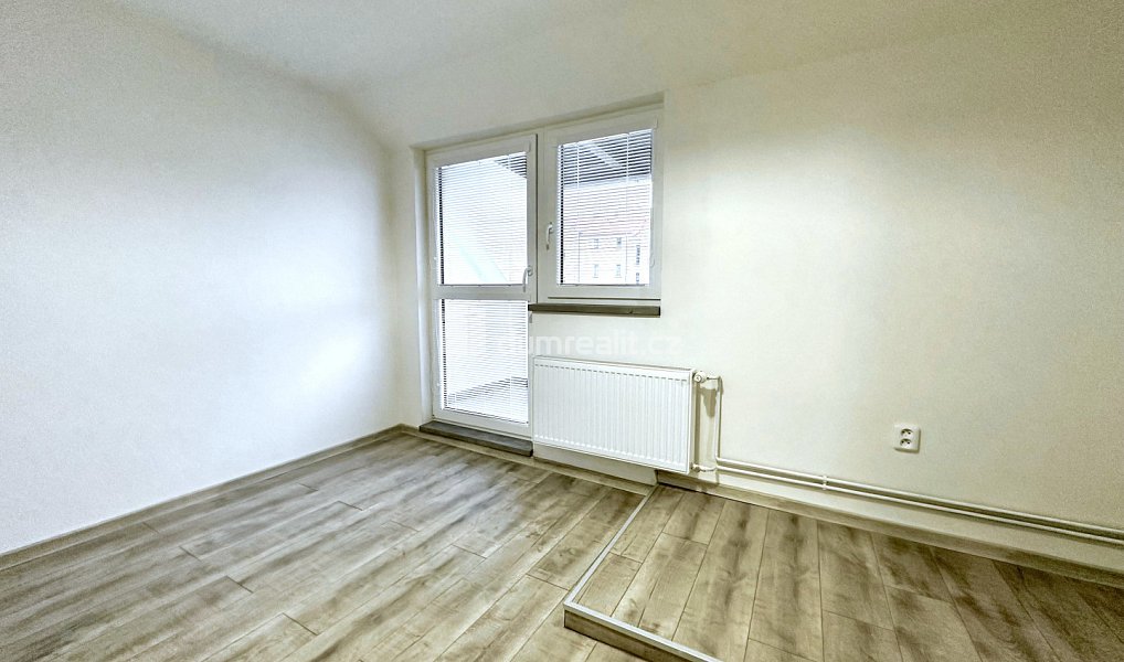Prodej bytu 2+1 119 m², Karlovy Vary – náhled fotky 12